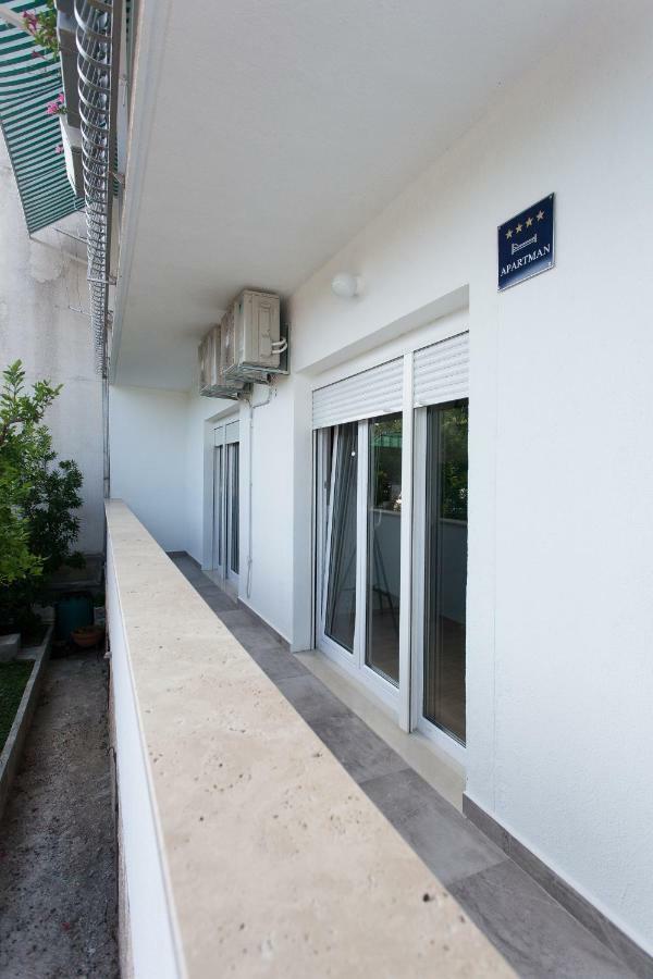 Vintage Apartment Duće Exterior foto